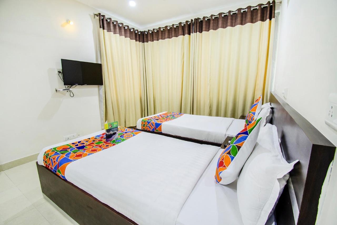 Fabhotel Pride Inn - Nr Tcs Deccan Park, Hitech City Haïdarabad Extérieur photo